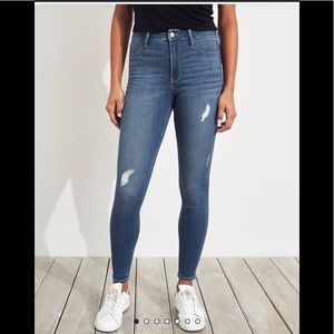 Adorable high rise jeggings only worn twice!